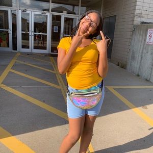 Meet your Posher, Rayona